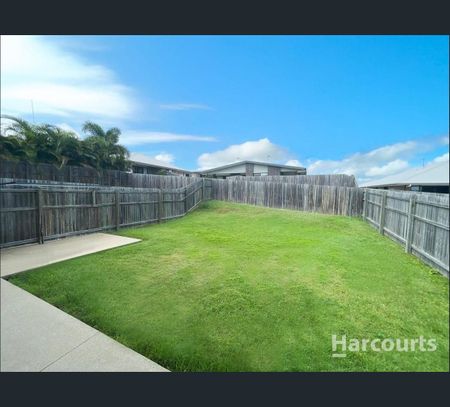 2/17 Eli Court, Kawungan, Qld 4655 - Photo 2