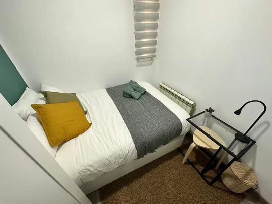 Calle de Rodas, Madrid, Community of Madrid 28005 - Photo 1