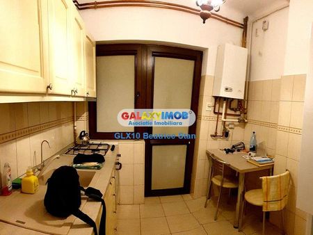 Apartament 3 camere amplu, etaj 1/2 vila LASCAR CATARGIU - Fotografie 4