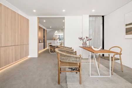 Architecturally Designed Duplex - Photo 5