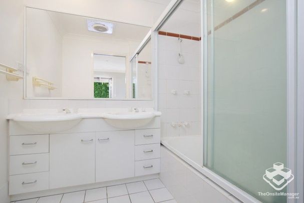 Create Listing - Photo 1