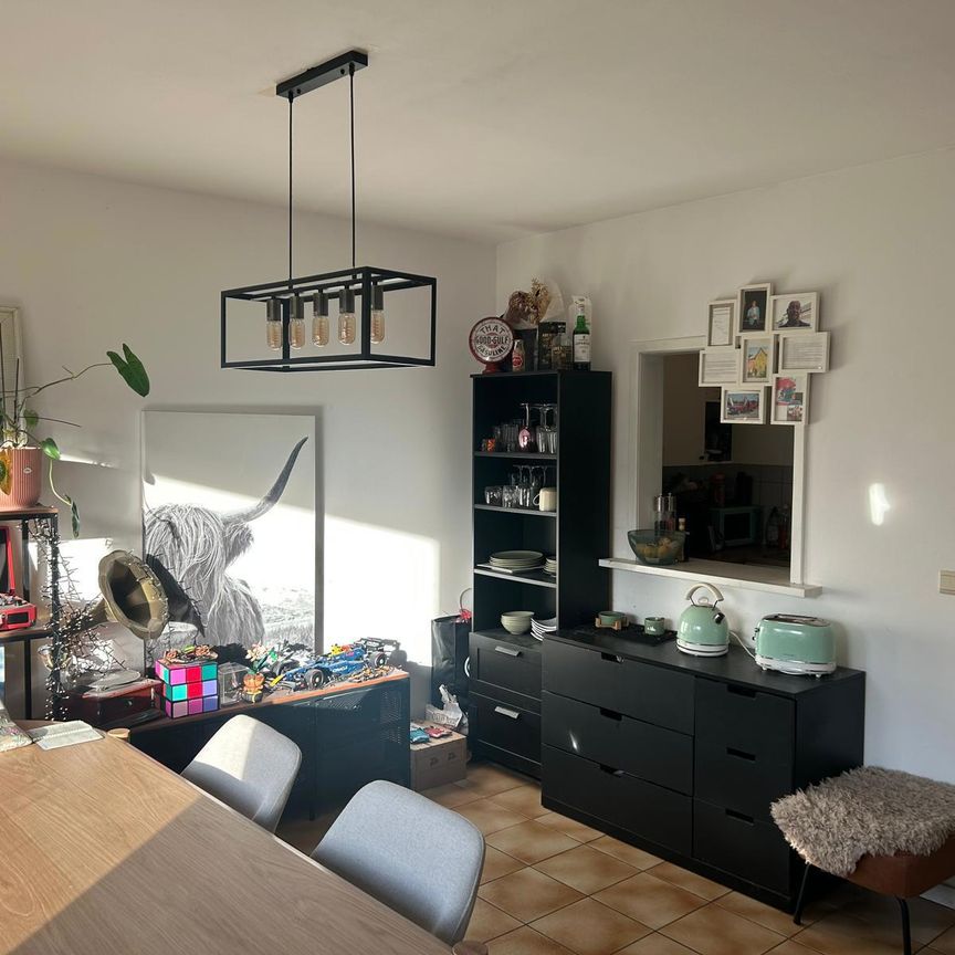 Gelijkvloers appartement met aparte garagebox - Photo 1