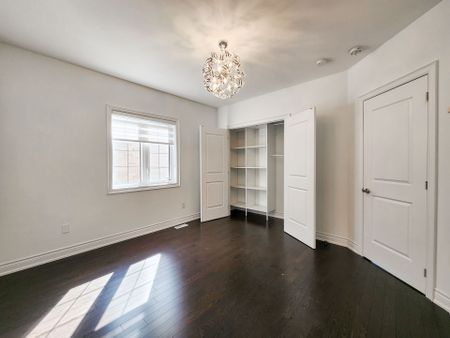 For Lease - 47 Hurst Avenue, Vaughan, Ontario - Photo 3
