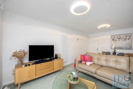 2 bedroom apartment to rent - Photo 5