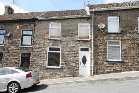 3 bedroom terraced house to rent - Photo 2