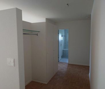 Grosszügige 4.5-Zimmer-Wohnung - Foto 2