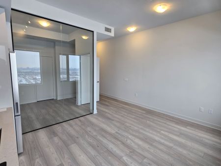For Lease - 2920 Highway 7 Road Unit# 1908, Vaughan, Ontario - Photo 3