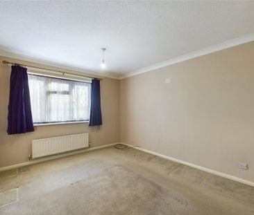 4 bedroom detached house to rent - Photo 6