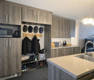 Logement 5 1/2 quartier résidentiel - Photo 1