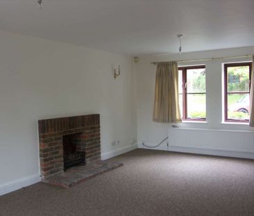 Beechwood Park, Boxmoor - Photo 2