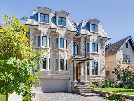 For Lease - 441 Oriole Parkway, Toronto, Ontario - Photo 1