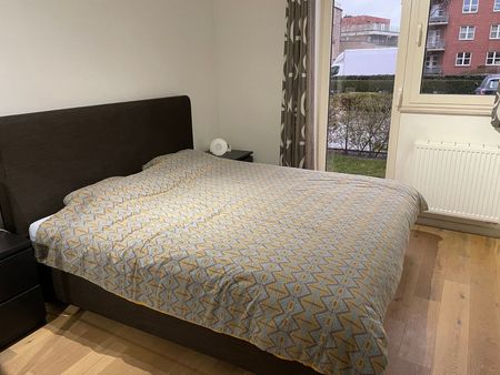 Gelijkvloers appartement met 1 slaapkamer, terras en tuintje - Foto 4