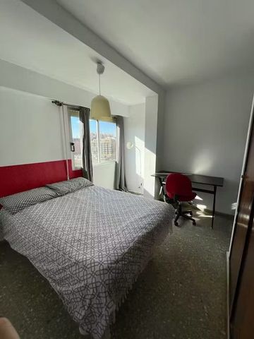 Carrer Fuencaliente, Valencia, Valencian Community 46023 - Photo 3