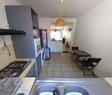 Location Appartement 3 pièces Meublé 82m² LE GOSIER 97190 - Photo 5