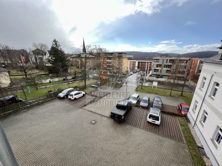 Gewerbe mit 4 Räumen, Archiv und WC! Großer Parkplatz direkt am Haus! - Foto 5