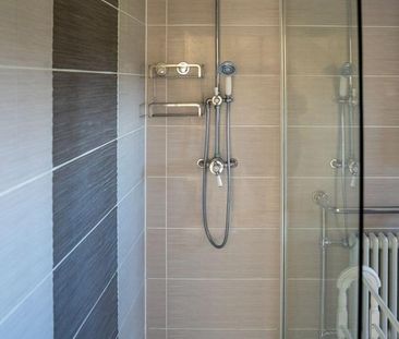 5 bedroom detached house to rent - Photo 2