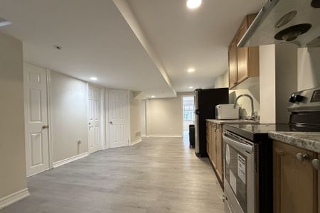 For Lease - 88 Antique Drive Unit# BSMT, Richmond Hill, Ontario - Photo 2