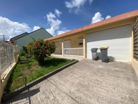 Location Appartement 102m² 4 pièces Fort de france - Photo 5