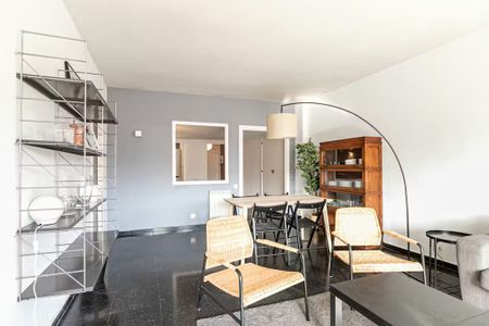 Gran Via de Carles III, Barcelona, Catalonia 08028 - Photo 4