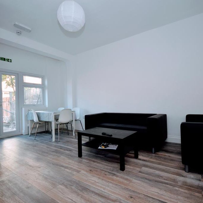 1 bedroom house of multiple occupation to rent - Photo 1