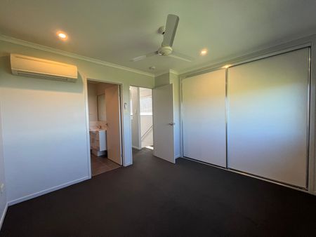10/2 Makybe Diva, 4740, Ooralea Qld - Photo 5