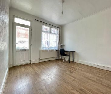 Leopold Road, Stoke, CV1 - Photo 1