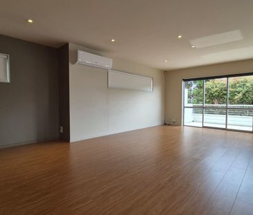 Mt Eden, 3 Bedrooms - Photo 4