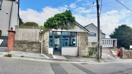 Property to rent - Photo 2