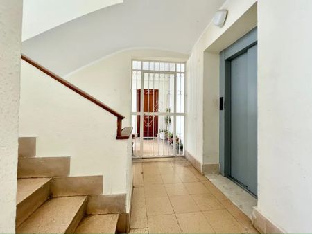 Carrer lo Rat Penat, Valencia, Valencian Community 46023 - Photo 4