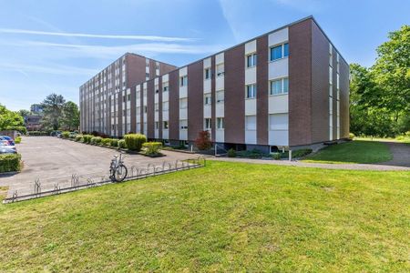 Attraktive 3.5-Zimmer-Wohnung mit moderner Küche und Blick ins Grüne - Photo 2