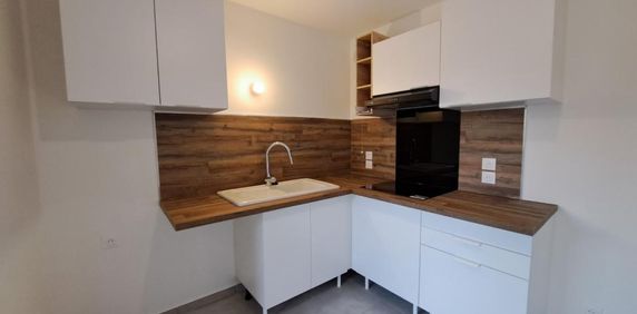 Location Appartement 1 pièce 28m² THONON LES BAINS 74200 - Photo 2