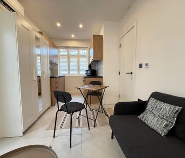 Studio to rent - Photo 3