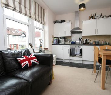 1 bedroom apartment to rent - Photo 2