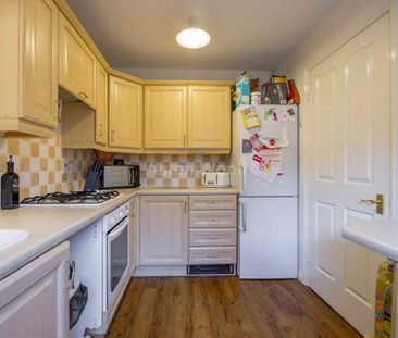 3 bedroom end of terrace house to rent - Photo 6