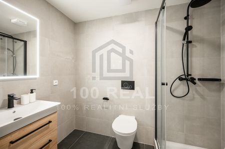 Pronájem bytu 1+kk 26 m² - Fotografie 3