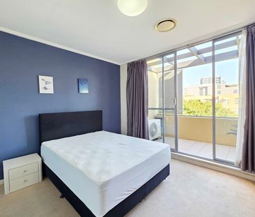 Fully furnished 2 bedrooms apartment | Available now - Photo 4