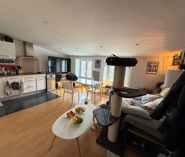 Location Appartement 3 pièces 53m² LA ROCHELLE 17000 - Photo 2