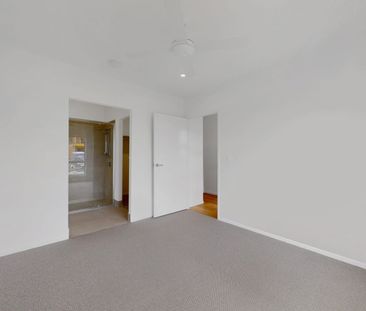 Open plan, Family home in Banya! - Photo 3