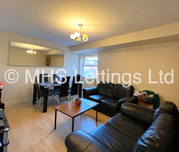 5 Bedroom Ground Floor Flat for rent in Headingley Rise - Photo 3
