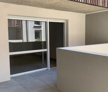 T2 neuf - 43 m² - Castelnau le-Lez, - Photo 2