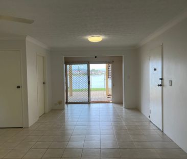 STUNNING WATERFRONT PROPERTY IN PRIME LOCATION - Photo 2