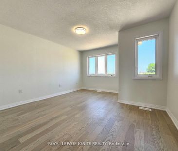 For Lease - 61 Copperhill Heights, Barrie, Ontario - Photo 2