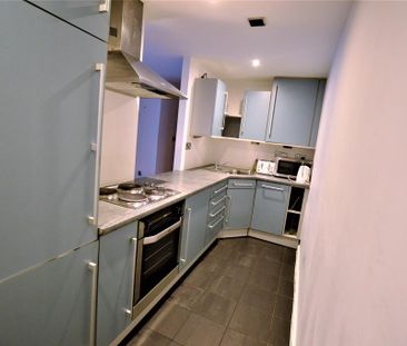 2 bedroom apartment to rent - Photo 6