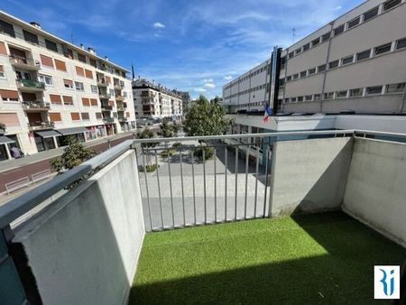 Location Appartement 4 pièces 72m² - Photo 5