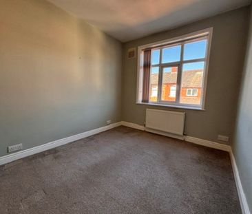 Lulworth Avenue, Preston - Photo 4