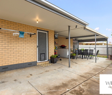 Neat, low-maintenance living with modern comfort! - Photo 6