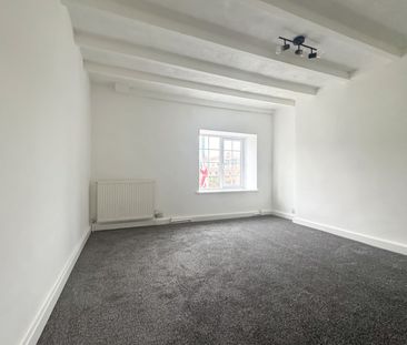1 Bedroom - Photo 3