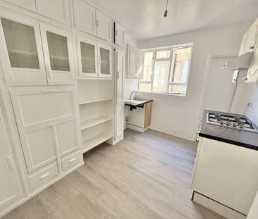2 bedroom property to rent - Photo 3