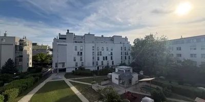 Ab sofort: Zentral begehbare, helle 4-Zimmerwohnung in Grünruhelage - Photo 3