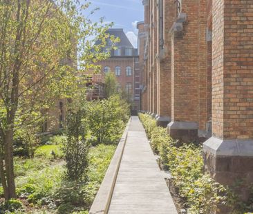 Modern stadsappartement met inpandig terras - Foto 1